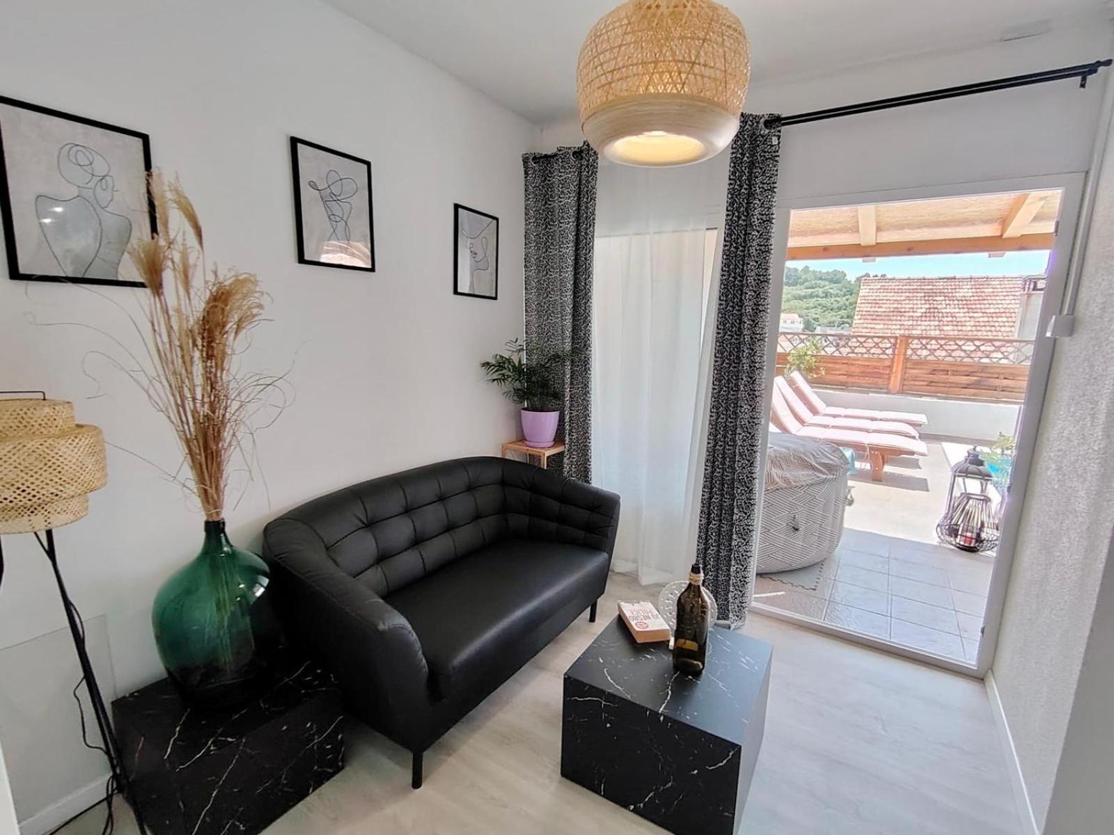 هفار B&B Buzolic المظهر الخارجي الصورة